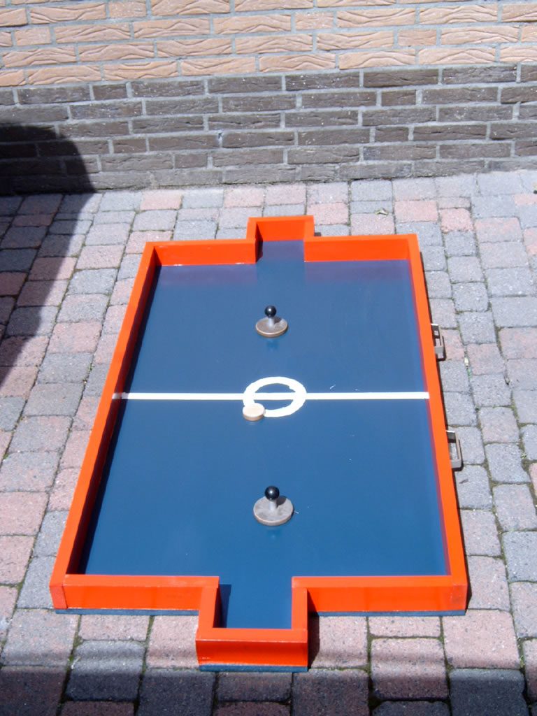 Tafelhockey is te huur bij Carpe Diem Events & Verhuur uit Limburg.