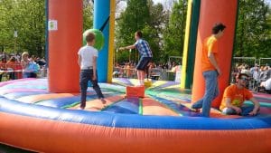 Swing ‘m off / Slingerbal is te huur bij Carpe Diem Events & Verhuur uit Sittard, Limburg.