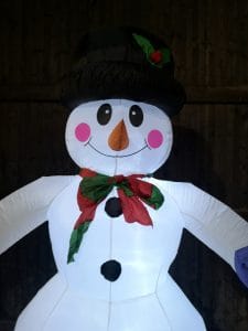 Sneeuwpop Opblaasbaar is te huur bij Carpe Diem Events & Verhuur uit Sittard, Limburg.