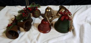 Decoratie Kerstbellen is te huur bij Carpe Diem Events & Verhuur uit Sittard, Limburg.