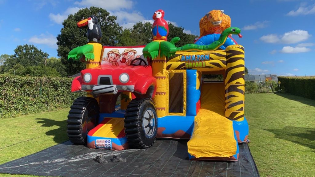Springkussen Safari Park Multiplay is te huur bij Carpe Diem Events & Verhuur uit Sittard, Limburg.