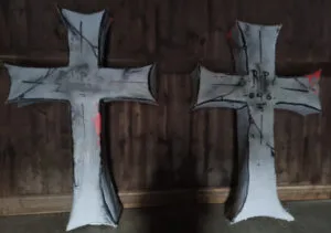 Kruis groot is te huur bij Carpe Diem Events & Verhuur uit Sittard, Limburg.