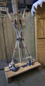 Après Ski decoratie langlauf bankje te huur bij Carpe Diem Events & Verhuur